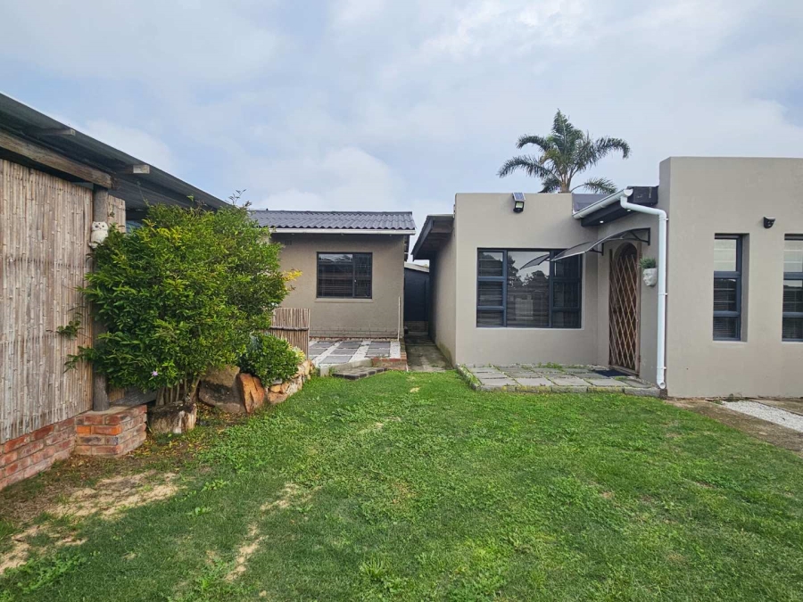 4 Bedroom Property for Sale in Greenshields Park Eastern Cape
